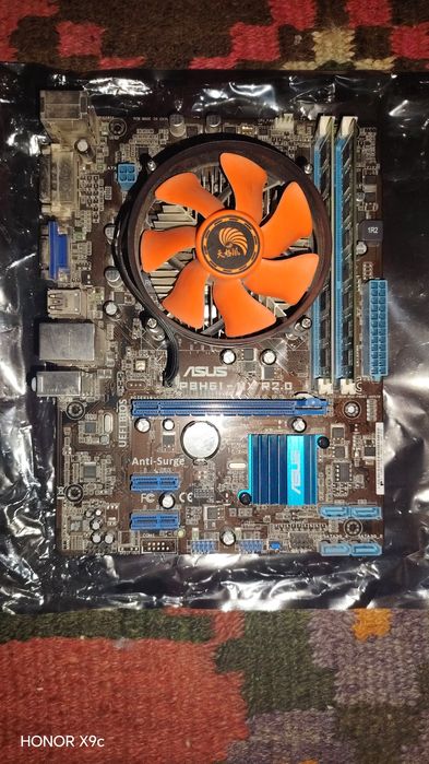 Plata H61 va blok pataniya