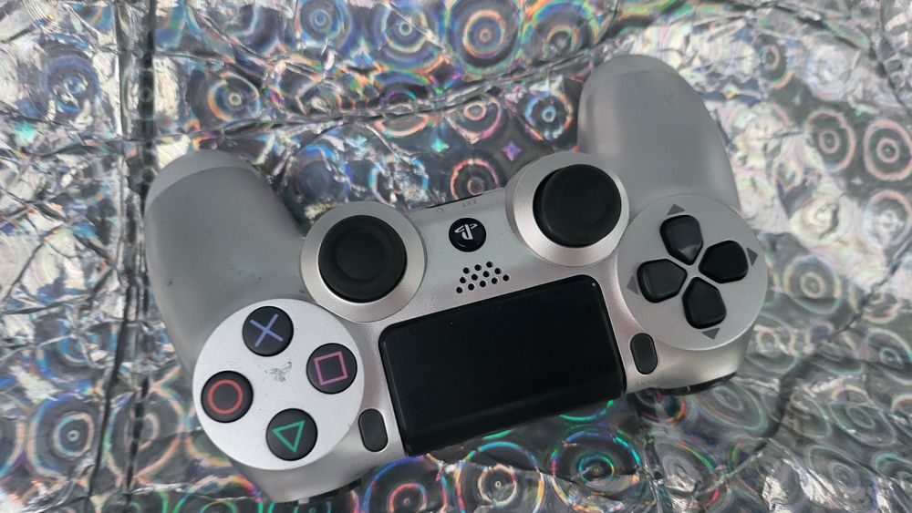 Лимитиран контролер джойстик пс 4 playstation 4 pc Windows