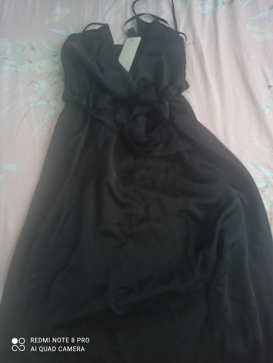 Rochie neagra satin