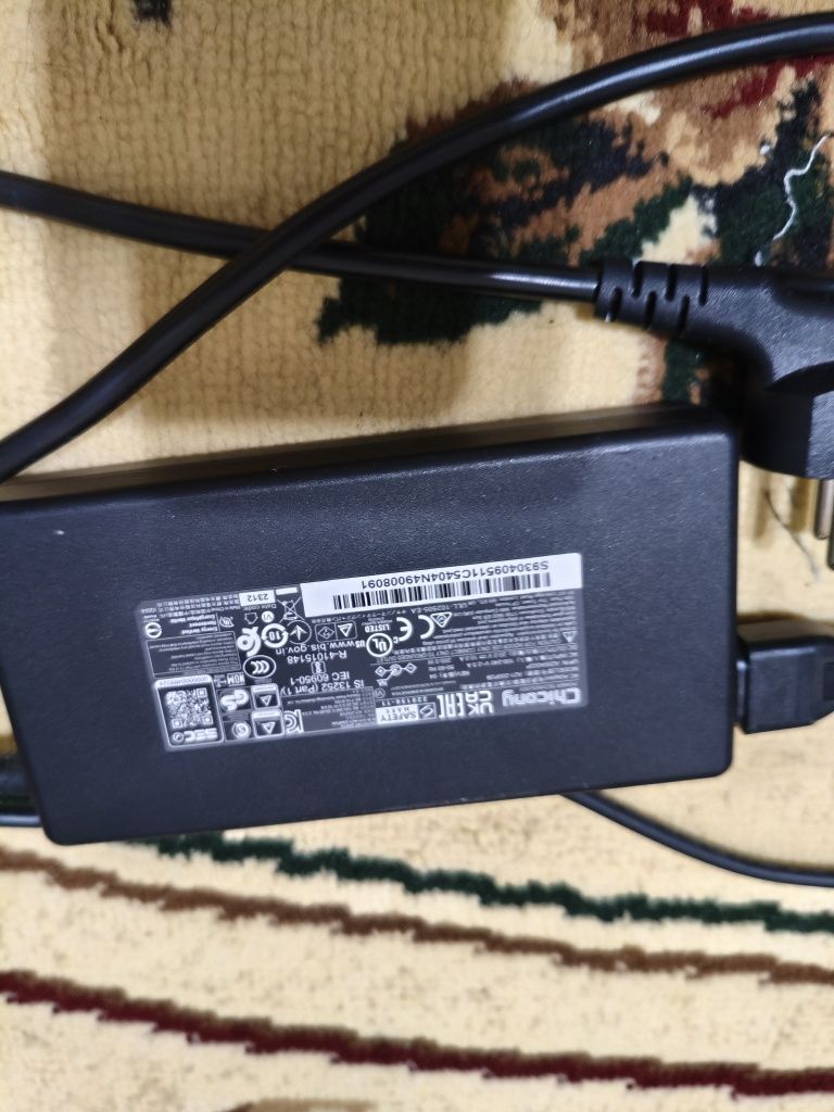Igravoy Noutbuk Msi 17