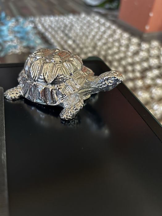 Broscuta  9 cm placata argint 925