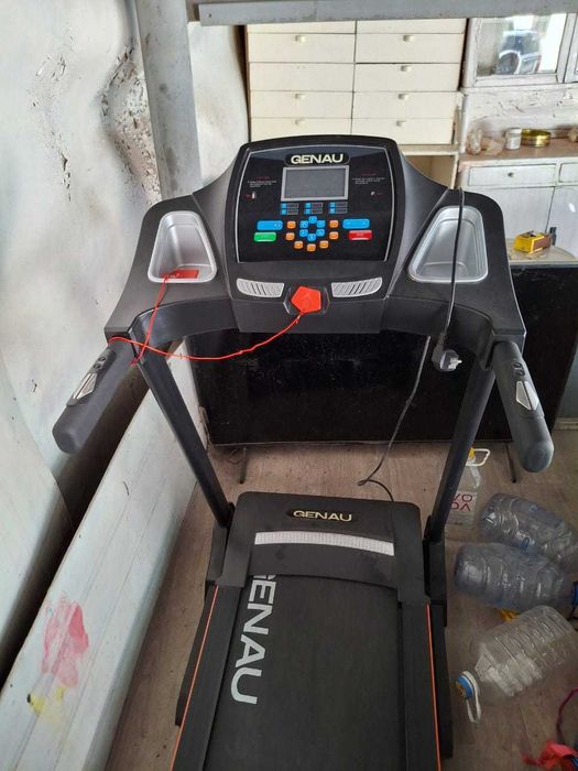 беговая дорожка GENAU