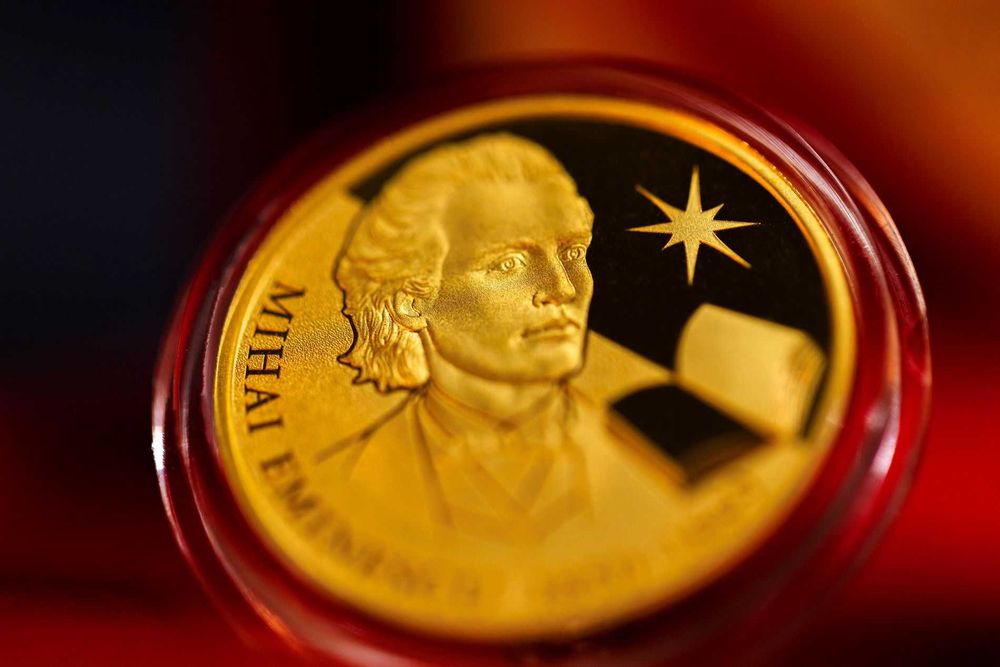 Monedă Aur: Mihai Eminescu — 50 lei — RM — 2025