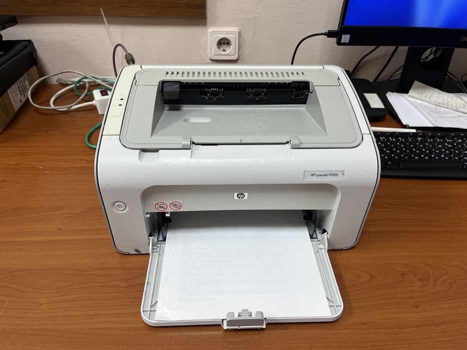 Принтер HP LaserJet P1005, ч/б, A4