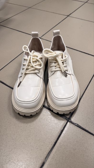 Ботинки туфли сапожки 39  размер мокасины