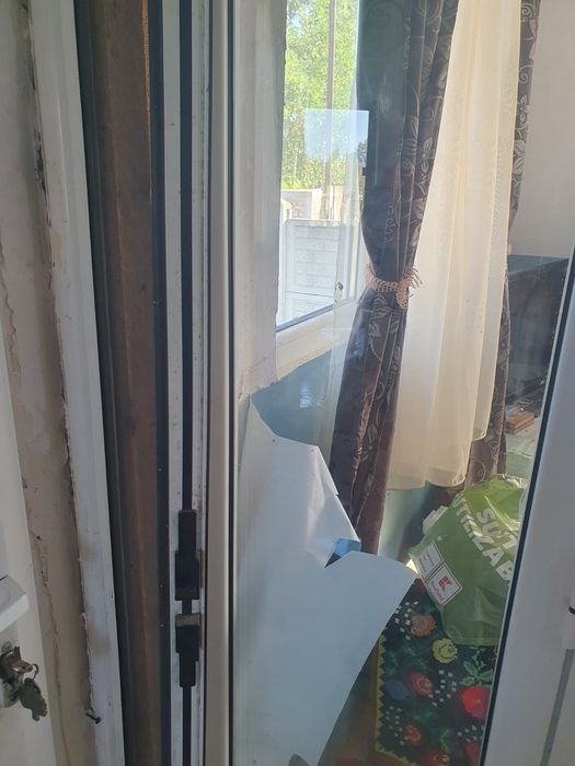 Uși termopan glisante
