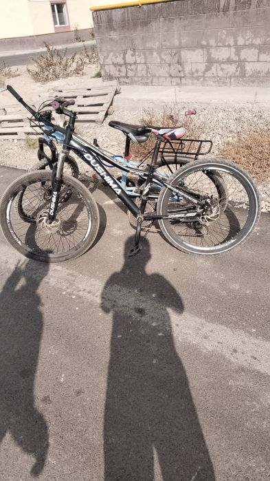 10000тг срочно істеп тұр