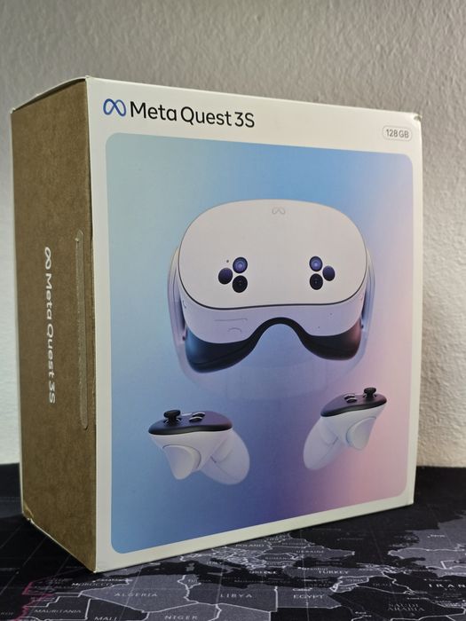 Vând Meta Quest 3S