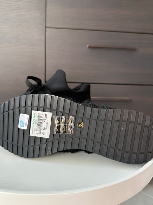 Дамски маратонки, номер 39 НОВИ!