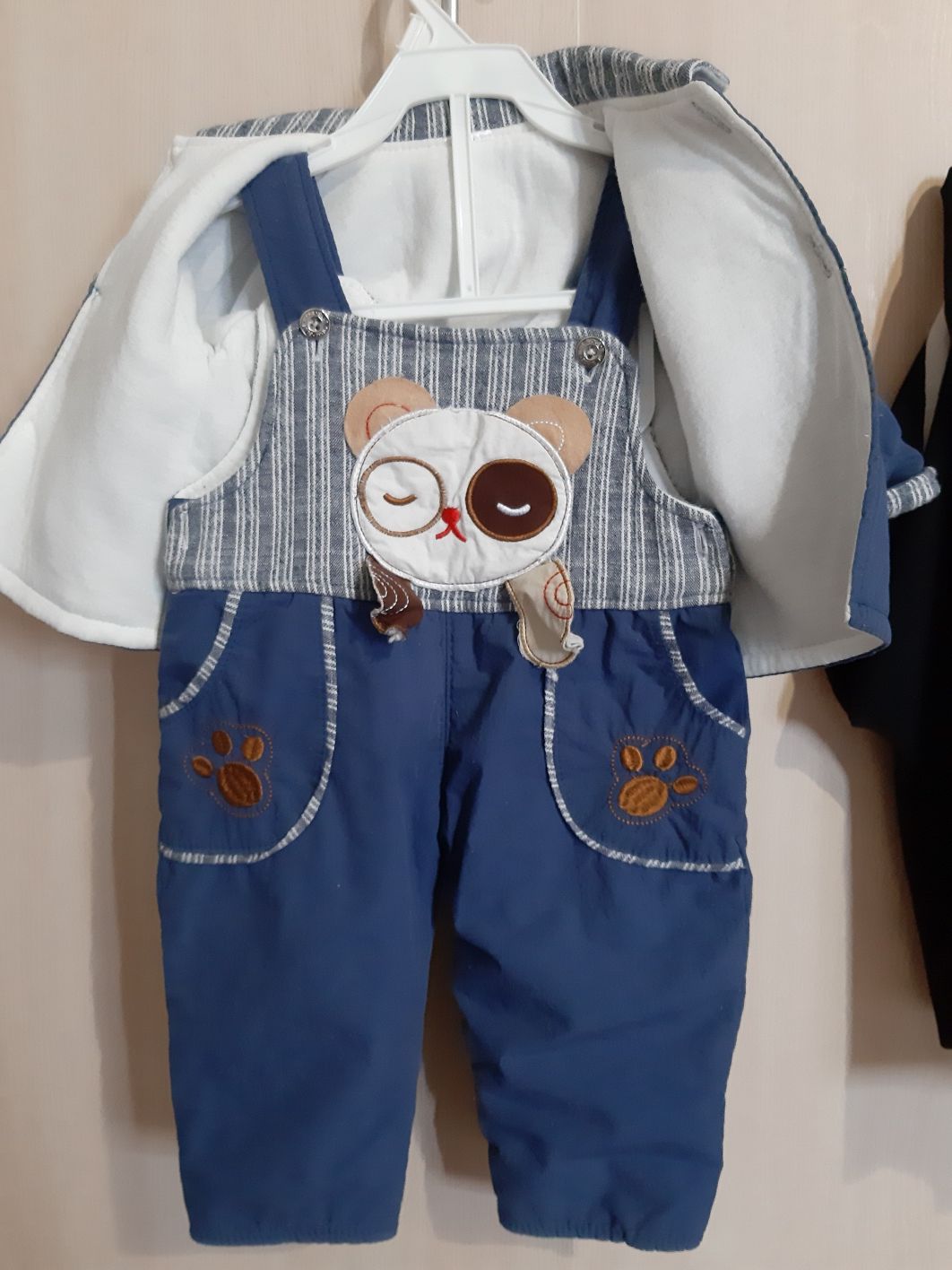 Продам детский костюм на мальчика