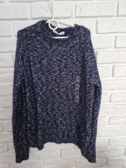 Pulover nou marimea xs