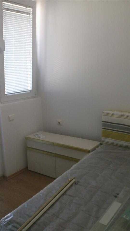 Дава се под наем Тристаен апартамент в Пловдив, Съдийски - 90 кв.м за 372.3 € - Снимка #2