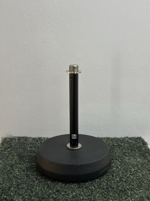 Stativ K&M de masa pentru microfon