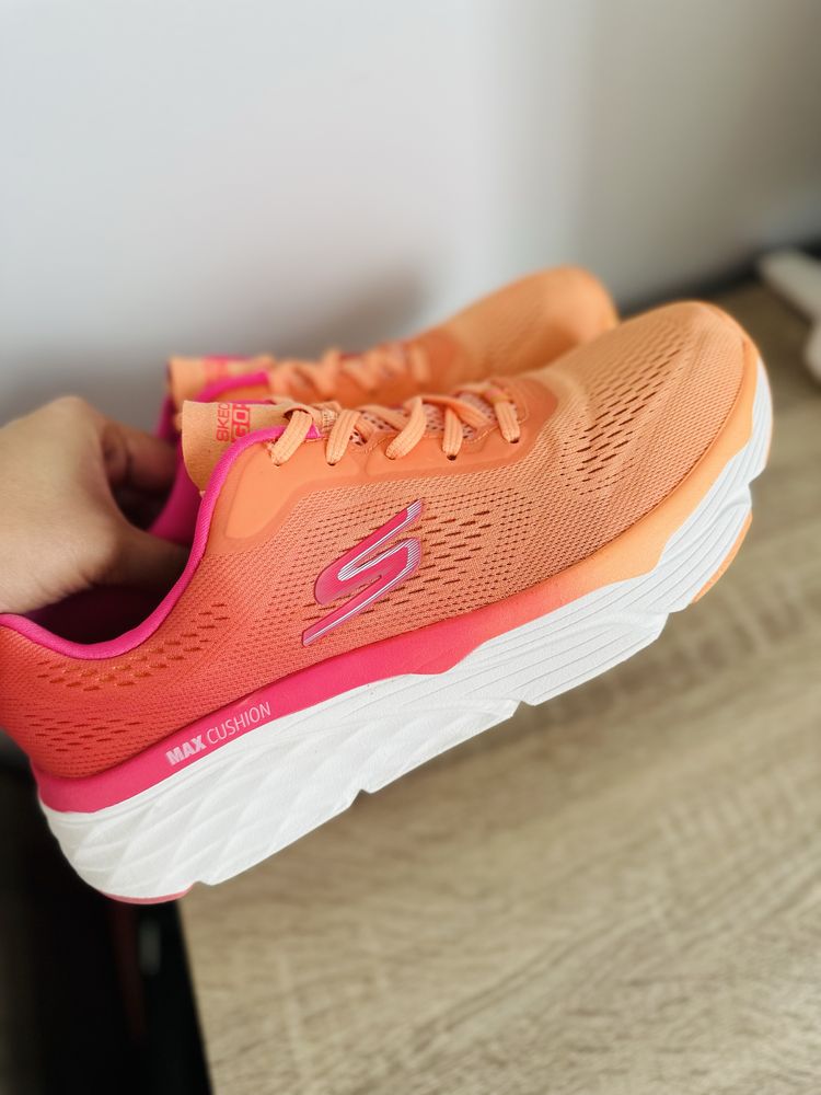 Дамски маратонки Skechers