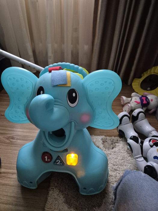 Masina pentru copii fără pedale