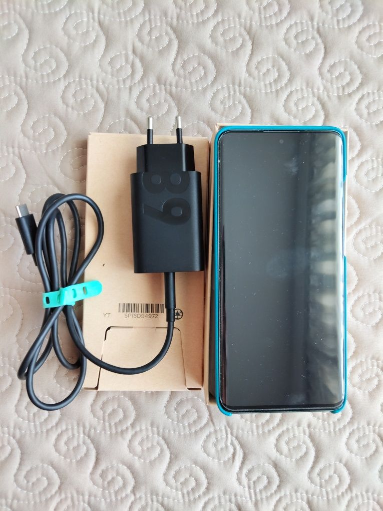 Нов Motorola Edge 40 Neo