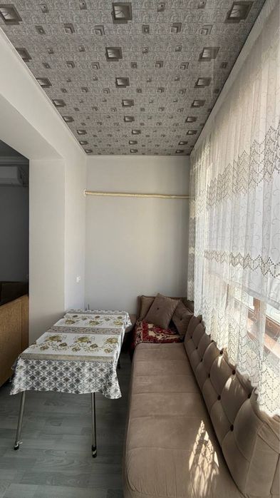 Продается 2 ком. Квартира площадью 55 кв.м. По ул. Рудаки ор. Караван