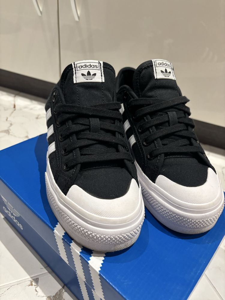 Adidas nizza platform