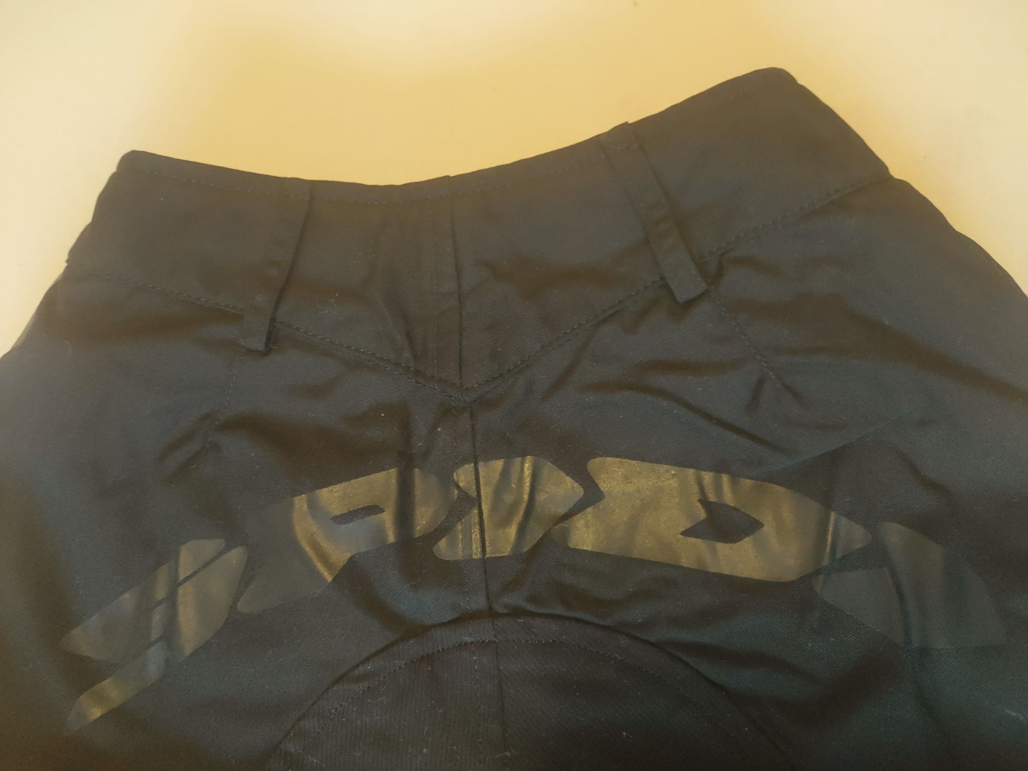 Pantaloni moto dama