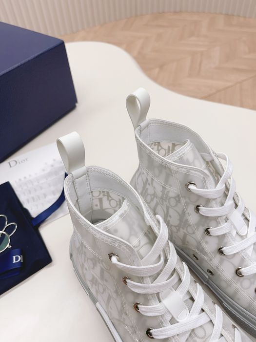 Sneakers B23 High