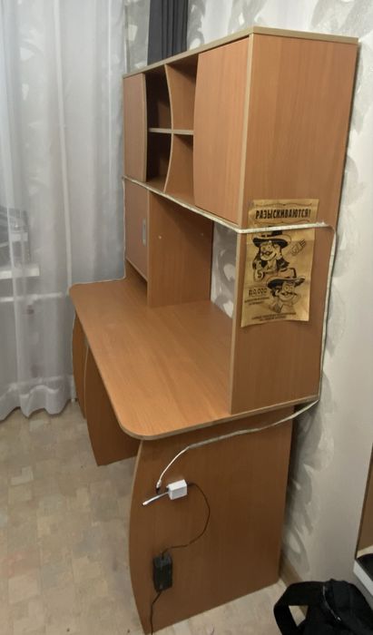 Школьный стол с подстветкой