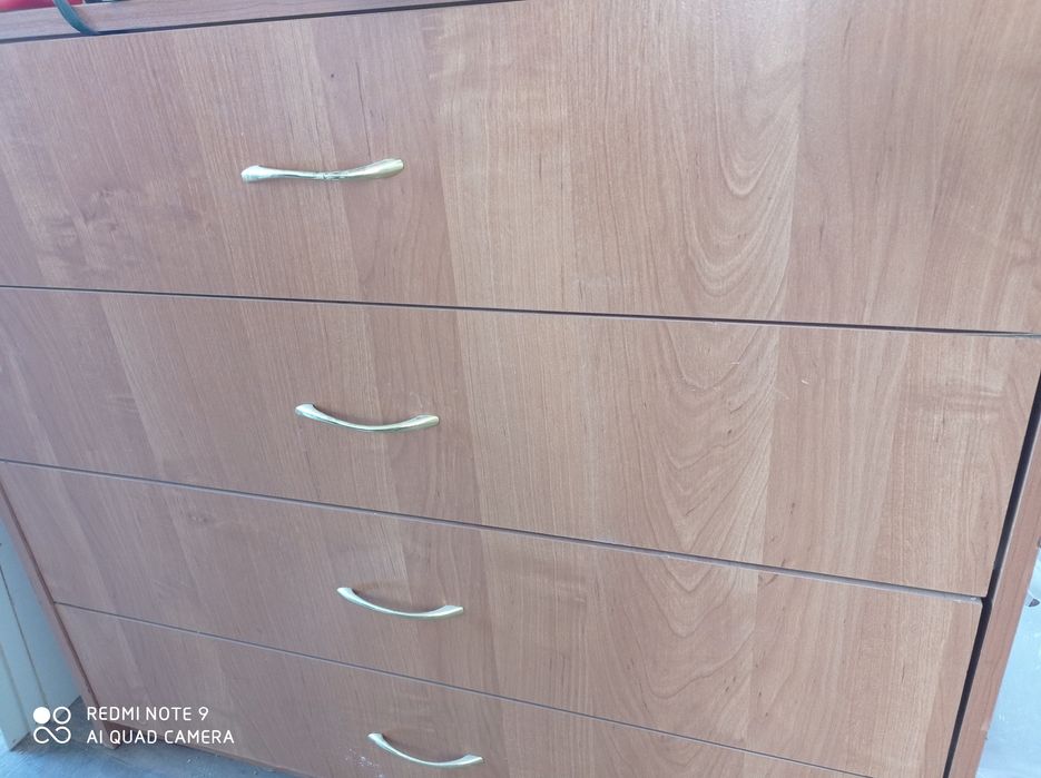 Комод в хорошем состоянии