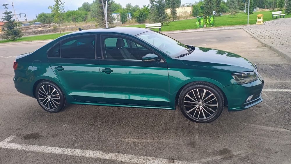 Vând Volkswagen Jetta Allstar