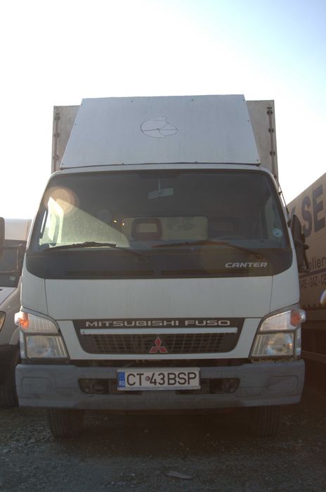 Vând Mitsubishi Canter – autoutilitară 7.5 T (4 bucăți)