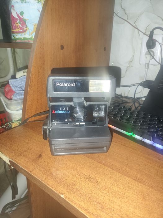 Продам Polaroid фото аппарат