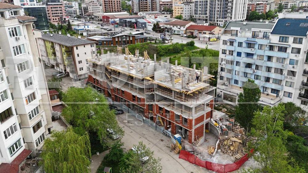 Продава се Многостаен апартамент в София, Малинова долина - 149 кв.м за 1703 €/кв.м - Снимка #1