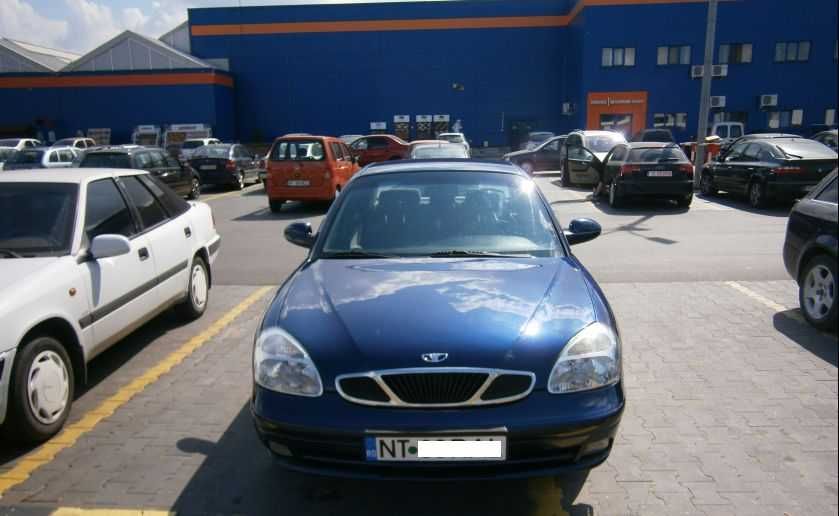 Vând autoturism NUBIRA 2