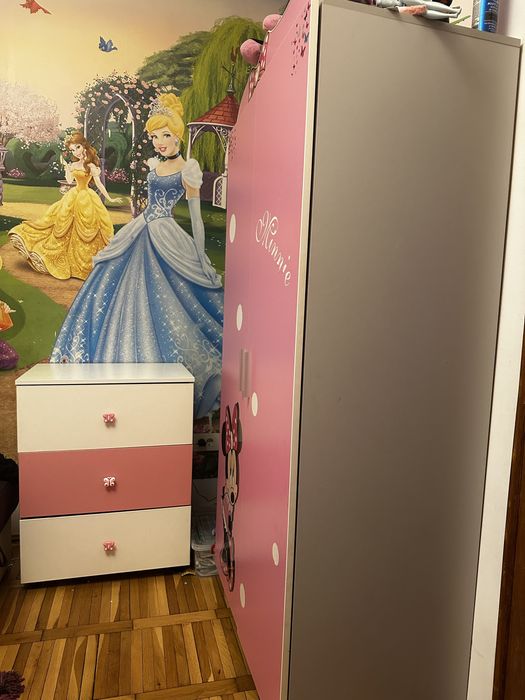 Super pret‼️Mobila de fetițe-Minnie Mouse - in stare foarte buna