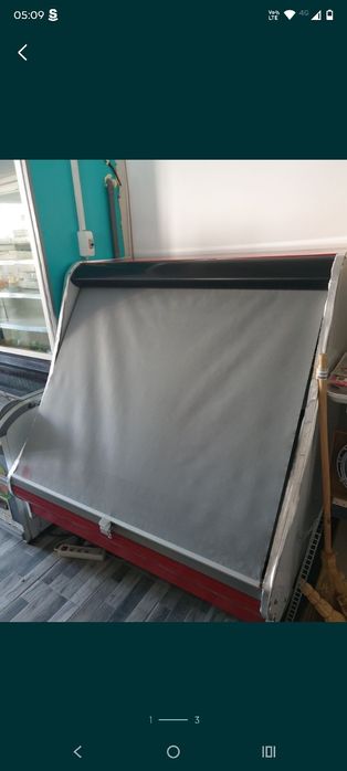 Vitrina frigorifica fructe și legume