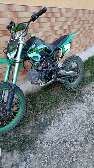 Vând cross ,X-trem, 125cc ,4 timp ,starea impecabila,preț 3000 lei neg