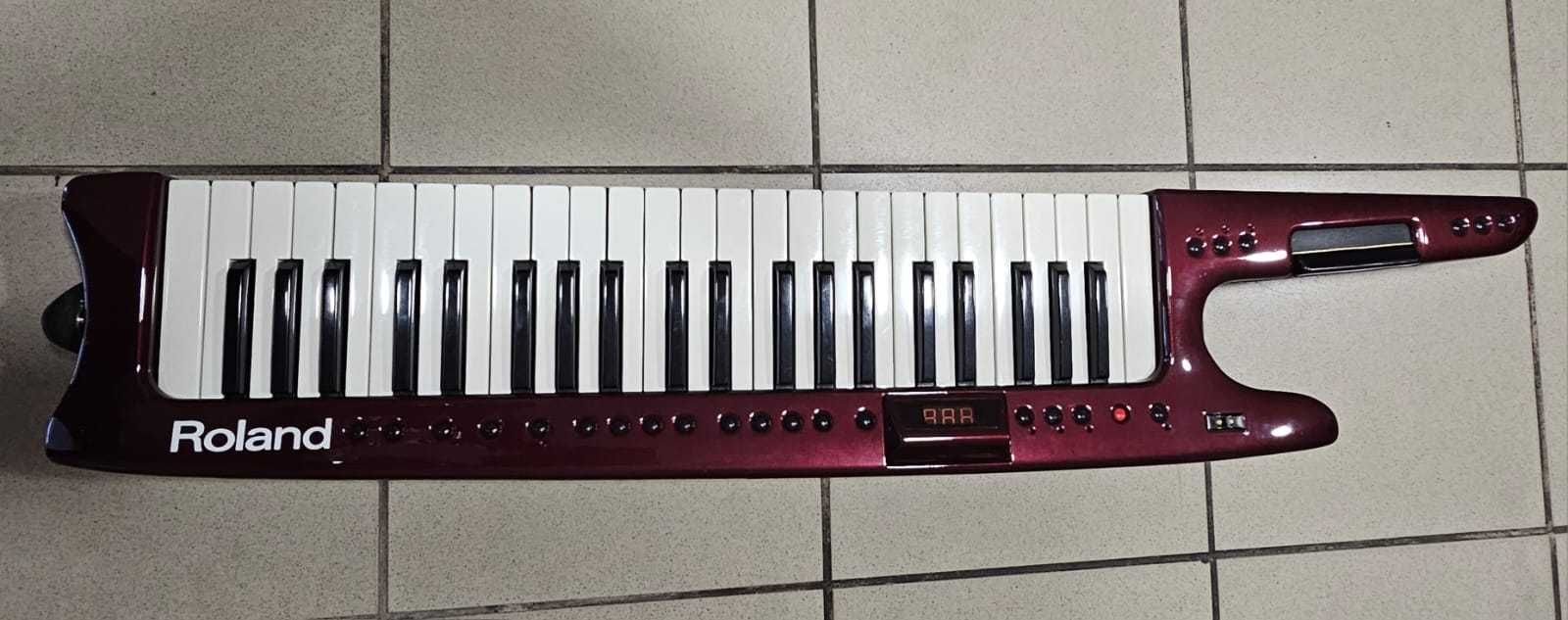 Vand Keyboard Roland AX-7
