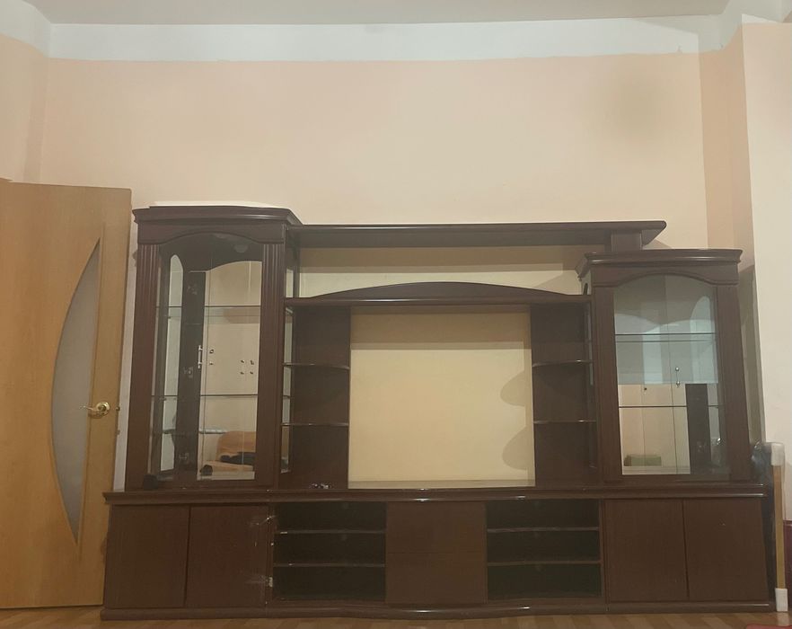 Продается гостинная горнитура/тв тумба