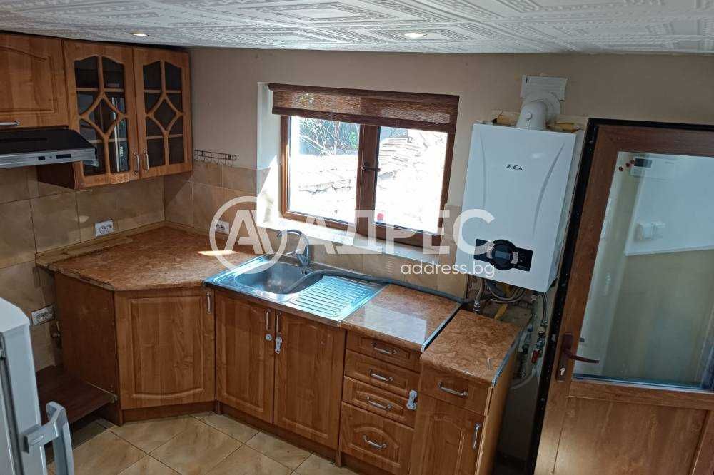 Продава се къща в гр. Разград!