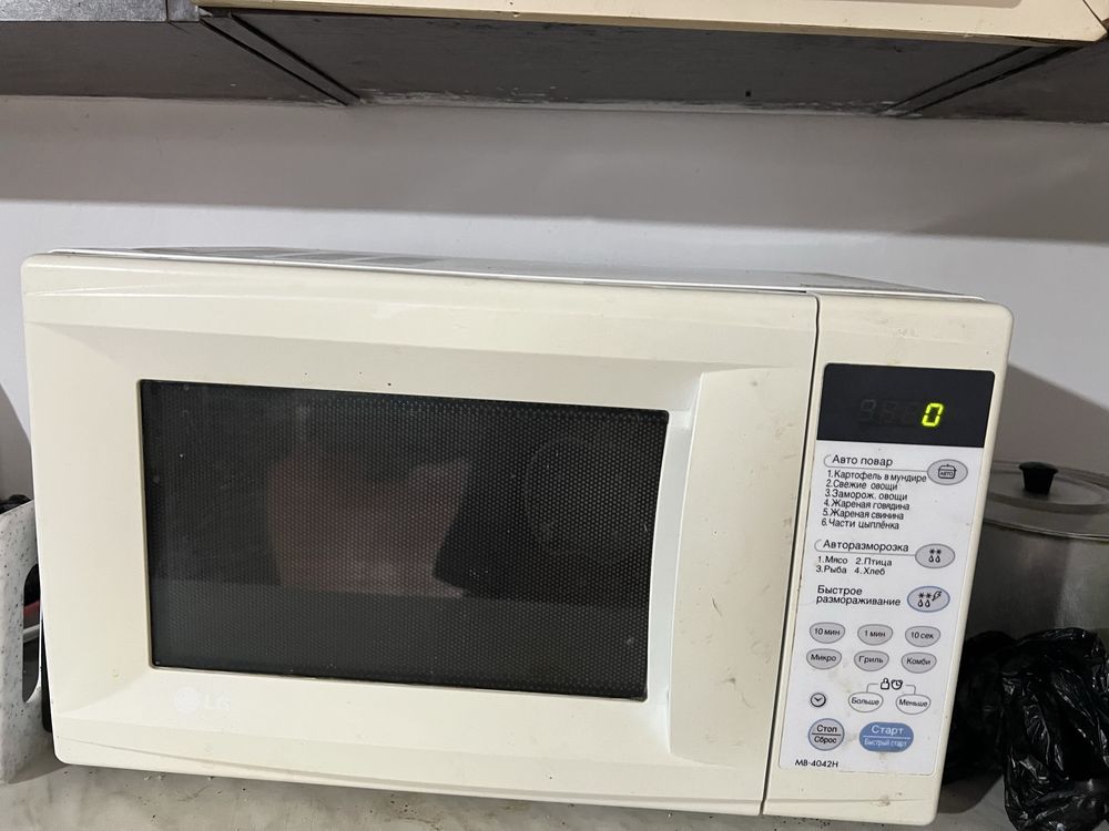 Продам микроволновую печь!