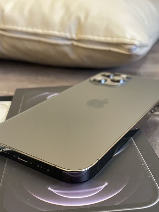 Iphone 12 Pro Max 256gb 93% battery