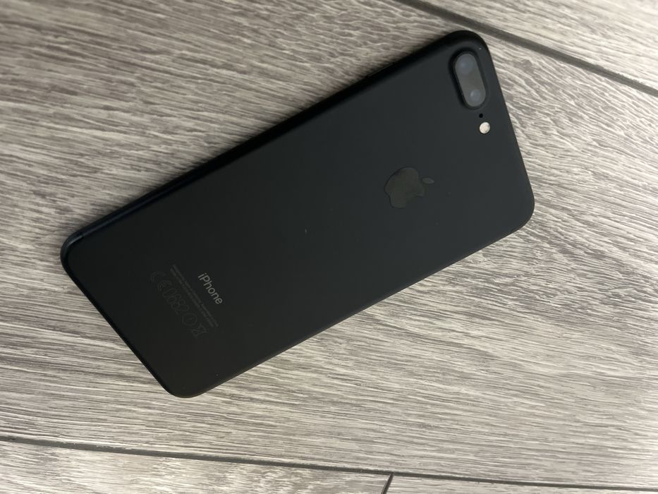 Vând iphone 7 plus - stare foarte buna