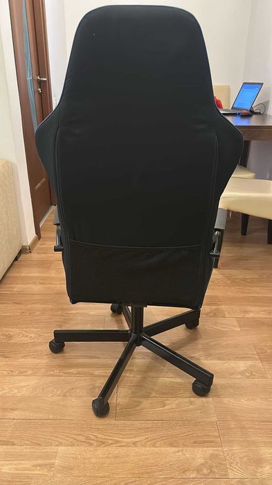 Vând Scaun Directorial