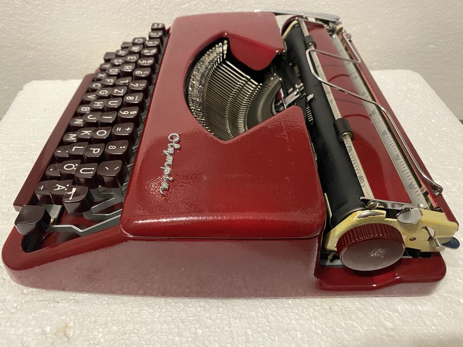 Masina de scris olympia 33 tastatura visinie