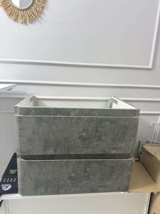 Продам Раковину с Тумбой новая,размер 70ка, нам по размеру не подошла