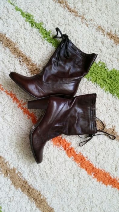 Botine din piele nr.35