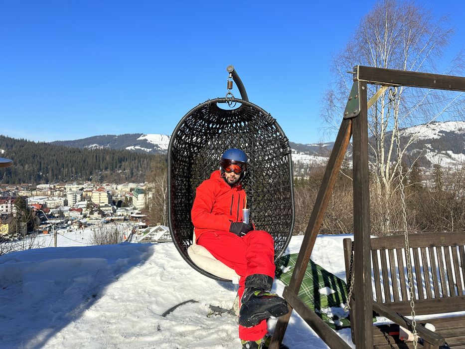 Vând costum ski mărimea s-m purtat 1 sezon,impecabil