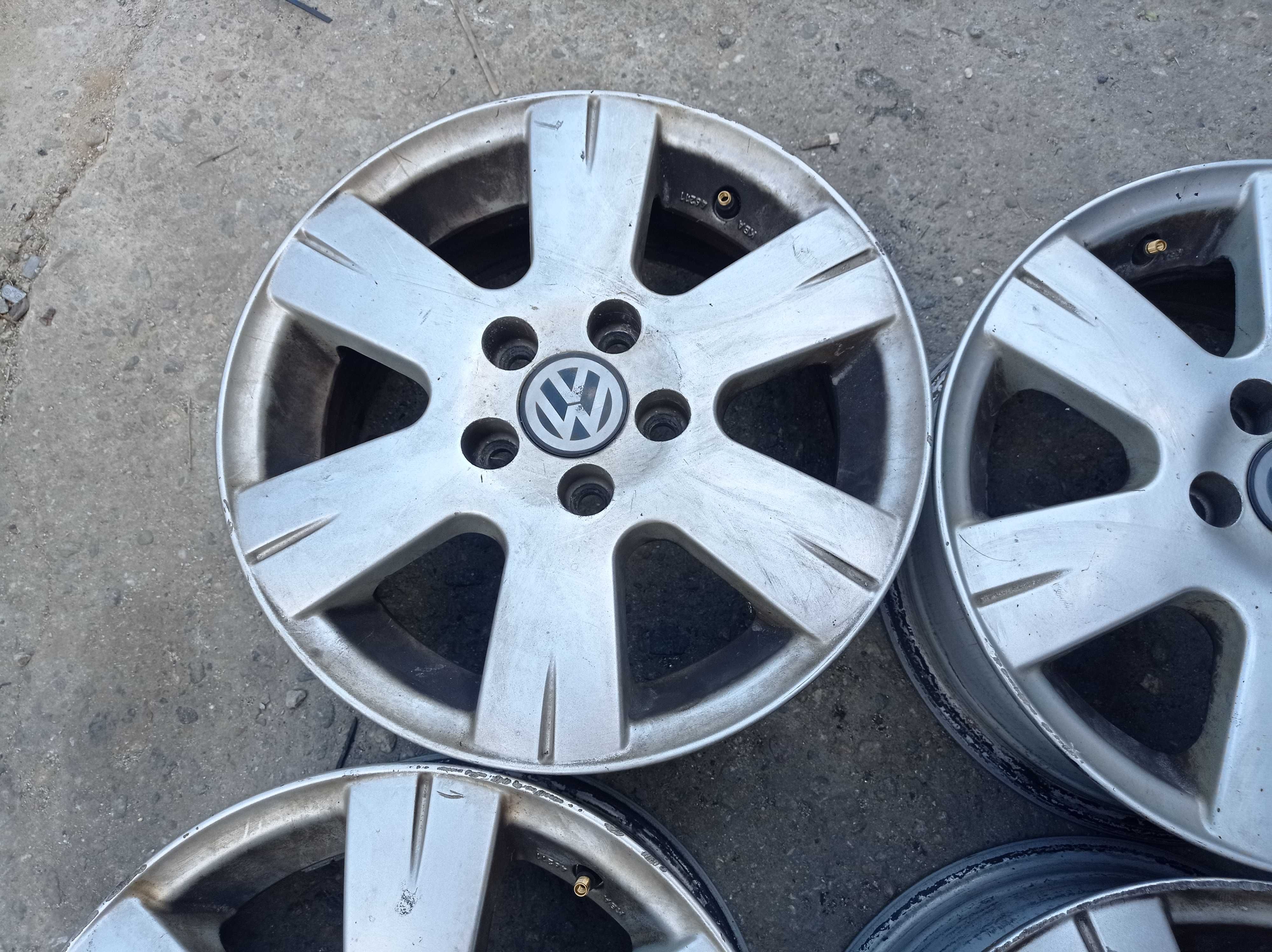 14 5x100 DEZENT Vw/Seat/Skoda