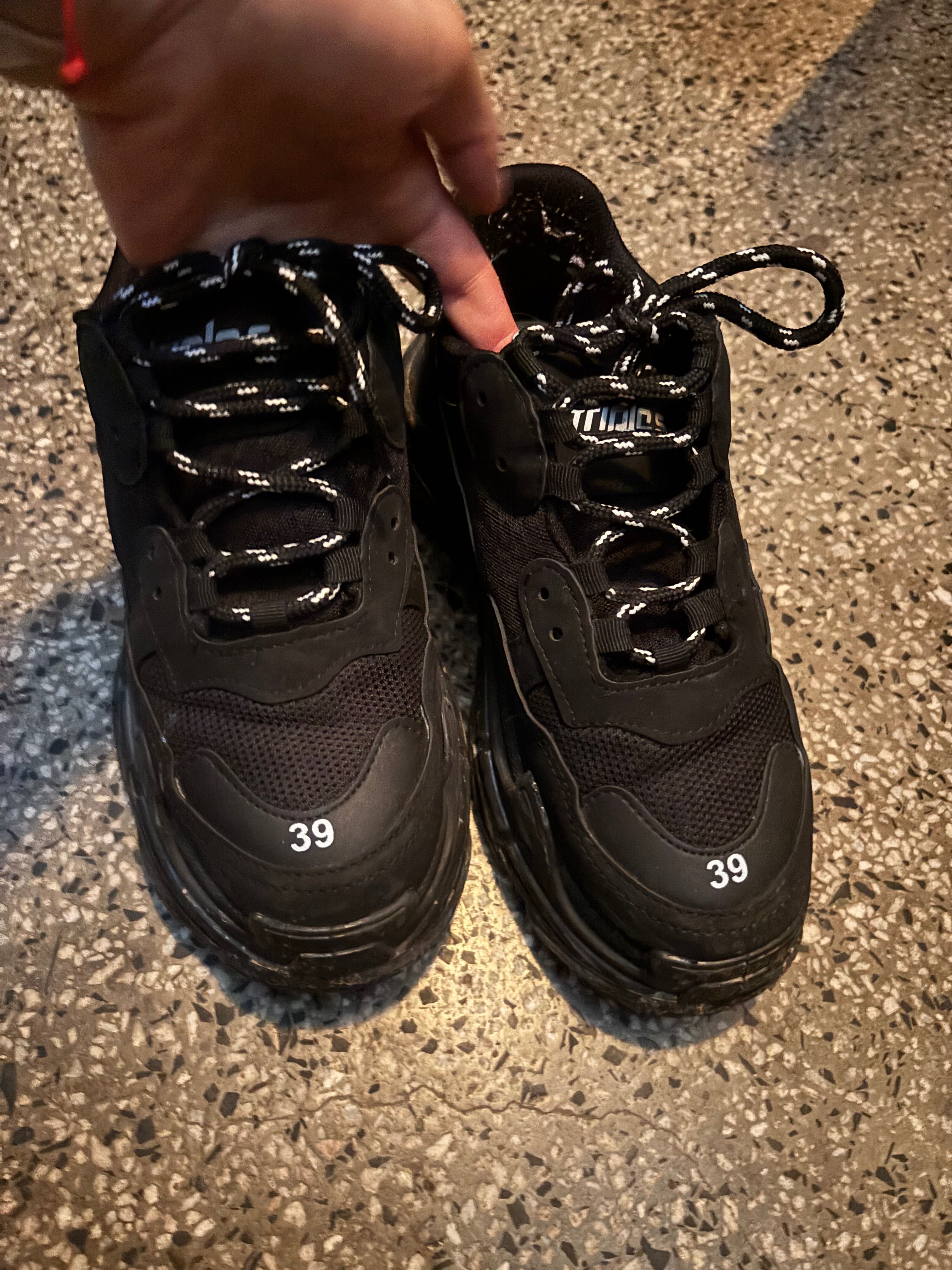 Balenciaga обувки