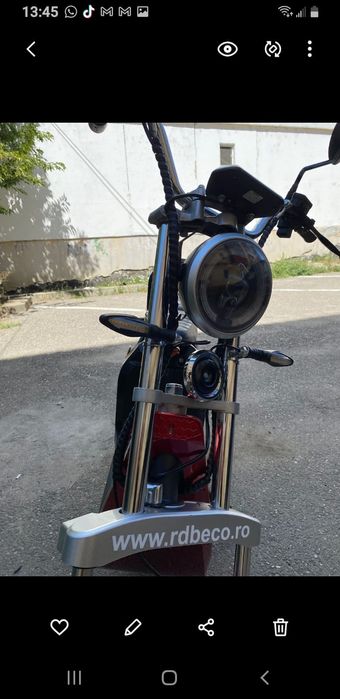 Scuter electric inscris