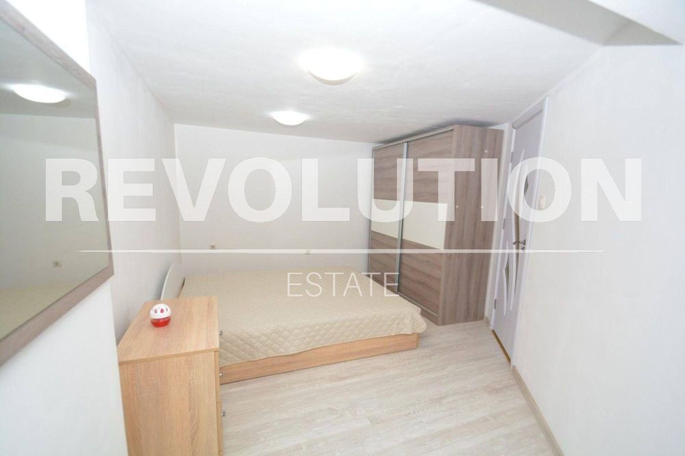 Дава се под наем Двустаен апартамент в Варна, Левски - 52 кв.м за 450 € - Снимка #2