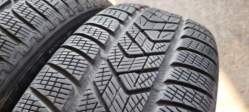 235/60/18 PIRELLI 4бр